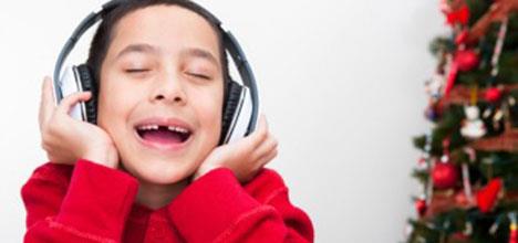 smiling_singing_holiday_boy